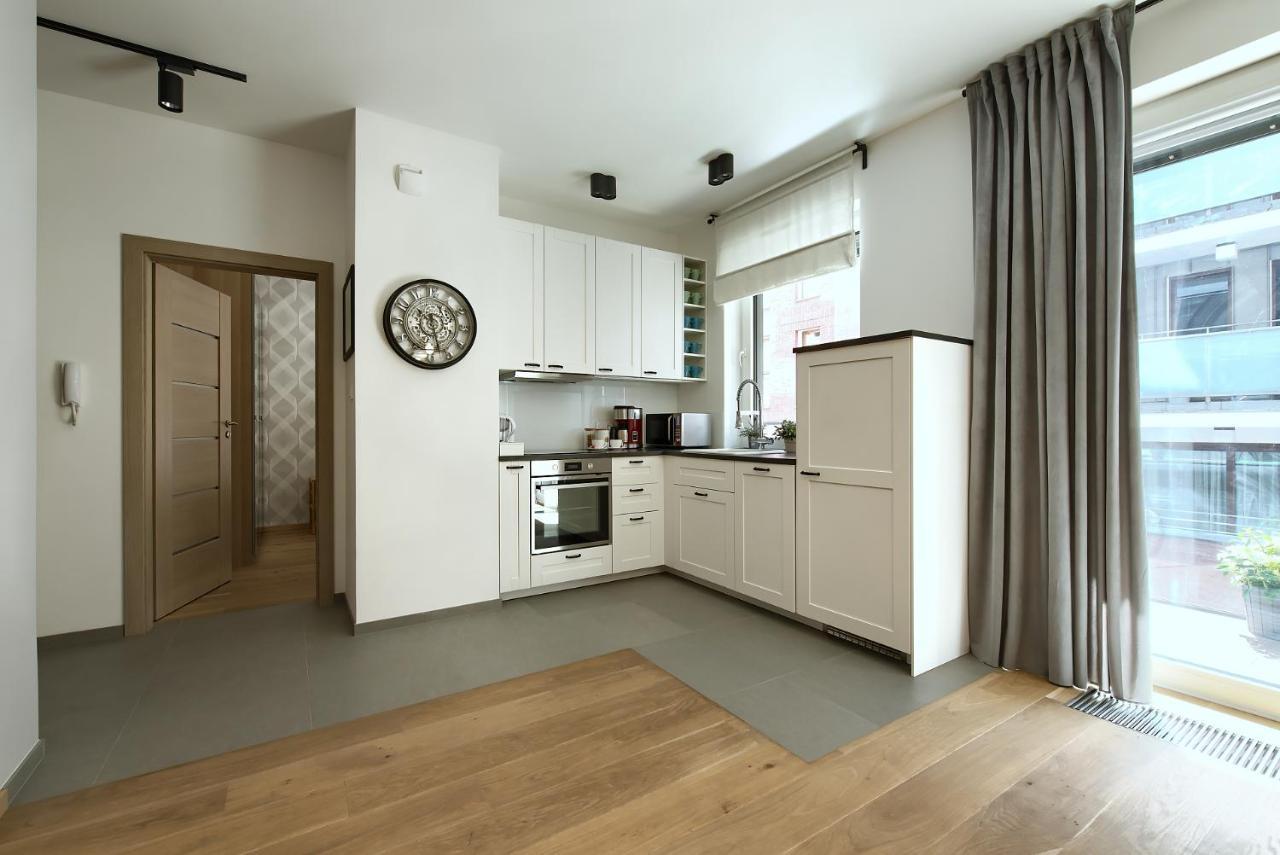 Zentrum II Apartament Parking By Impero بوزنان المظهر الخارجي الصورة