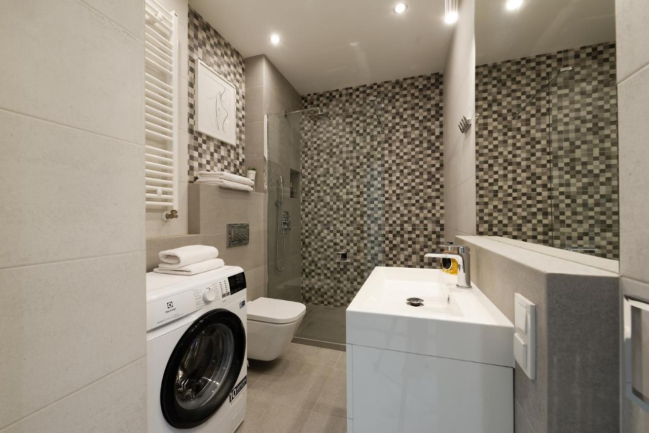 Zentrum II Apartament Parking By Impero بوزنان المظهر الخارجي الصورة